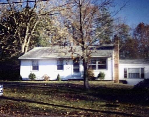 34 Coolidge Rd, Walpole, MA 02081 photo 1