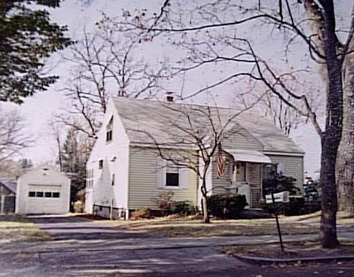 110 Ashbrook St, Springfield, MA 01118 photo 1