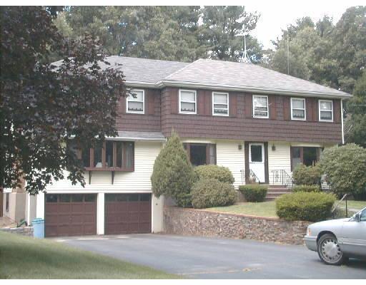 4 Elm Dr, Canton, MA 02021 photo 1