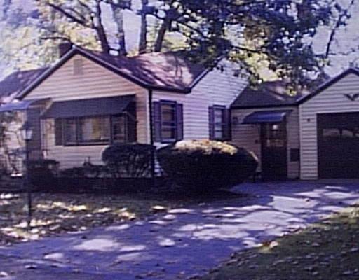 102 Jacob St, Chicopee, MA 01020 photo 1