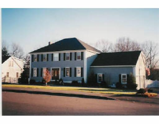 23 Jasons Path, Walpole, MA 02081 photo 1