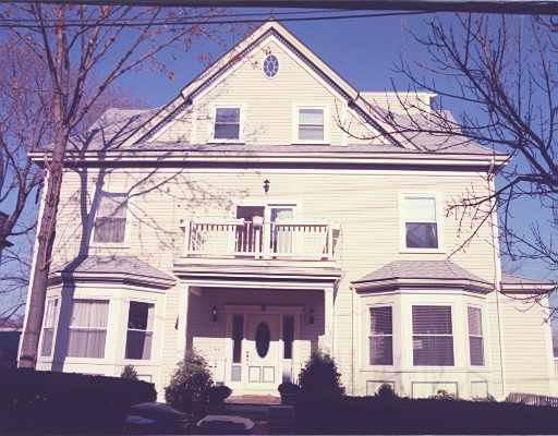 89 Winthrop Rd #2, Brookline, MA 02445 photo 1