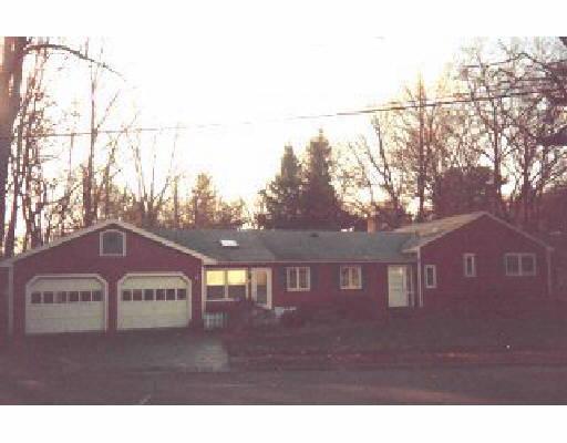 4 Regent Dr, Danvers, MA 01923 photo 1