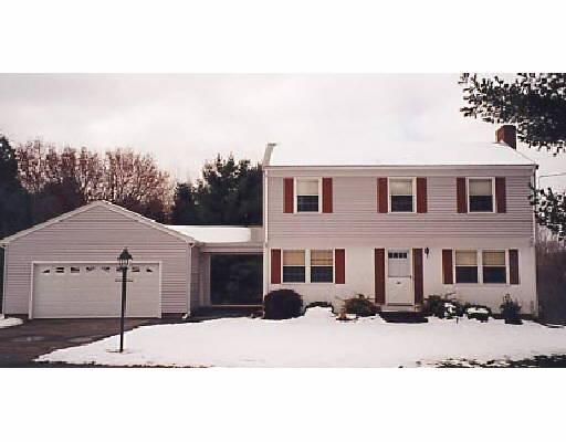10 Orrantia Cir, Danvers, MA 01923 photo 1