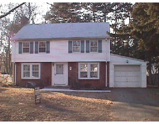 40 Bridle Path Rd, Springfield, MA 01118 photo 1