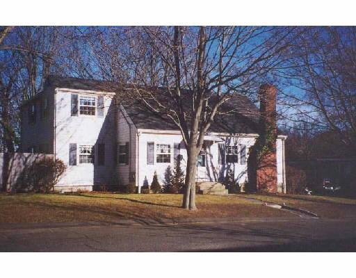 2 Tudor Rd, Beverly, MA 01915 photo 1