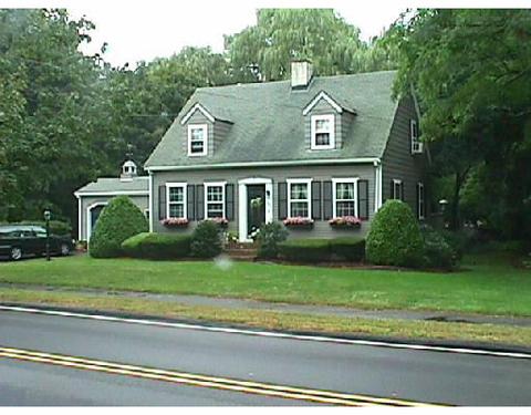 107 Conant St, Danvers, MA 01923 photo 1