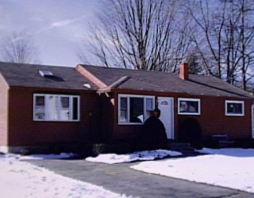 50 Steuben St, Springfield, MA 01151 photo 1