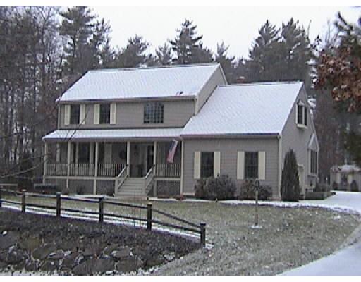 49 Hewitt Dr, Raynham, MA 02767 photo 1