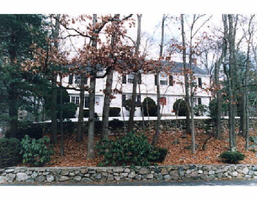 237 Bristol Rd, Wellesley, MA 02481 photo 1