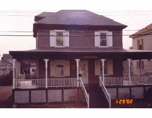 72 D St, Hull, MA 02045 photo 1