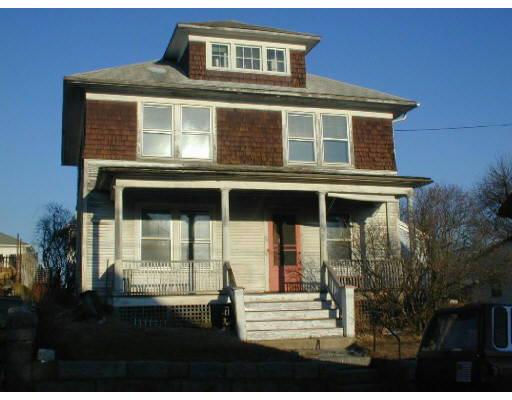 33 Hartz St, Gloucester, MA 01930 photo 1