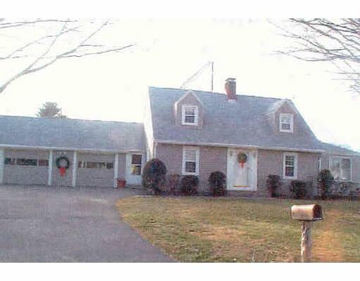 62 Maybrook, Springfield, MA 01129 photo 1