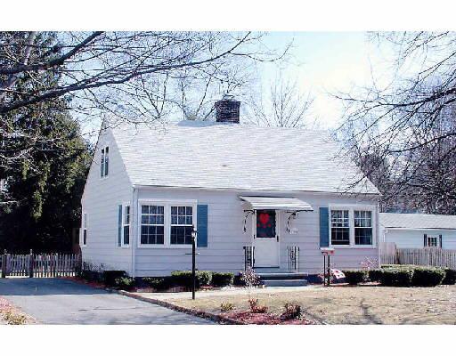 139 Quaker Rd, Springfield, MA 01118 photo 1