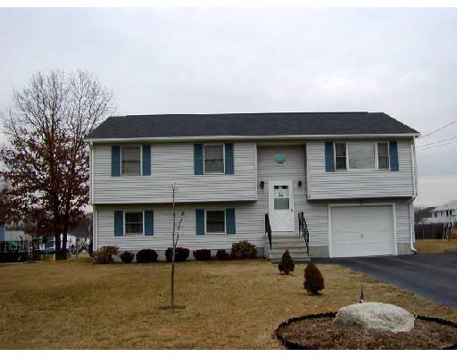 4 Wilfred Ln, Webster, MA 01570 photo 1