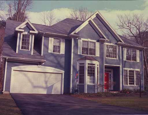 25 Squirrel Rd, Wellesley, MA 02481 photo 1