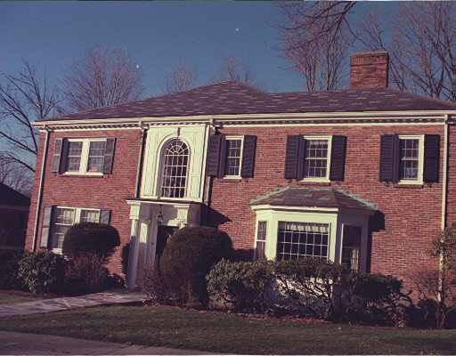 79 Baxter Rd, Brookline, MA 02445 photo 1