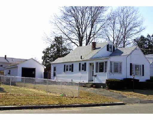 43 Bennett St, Chicopee, MA 01013 photo 1