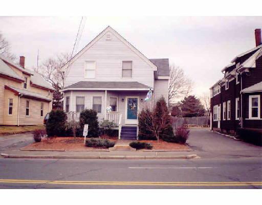 24 Endicott St, Danvers, MA 01923 photo 1