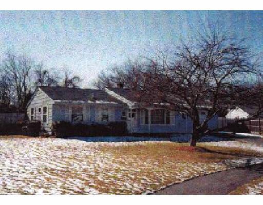 4 Tulane Rd, Danvers, MA 01923 photo 1