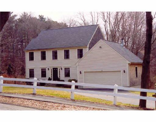 153 Leavitt St, Hingham, MA 02043 photo 1
