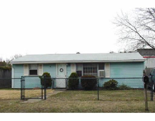 47 Brandon St, Springfield, MA 01119 photo 1