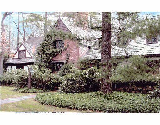 25 Highgate, Wellesley, MA 02481 photo 1