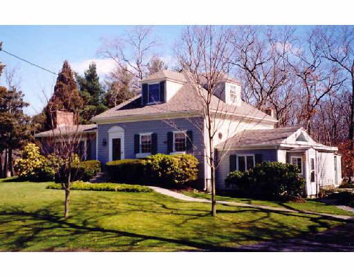 2 Joy Ln, Hingham, MA 02043 photo 1