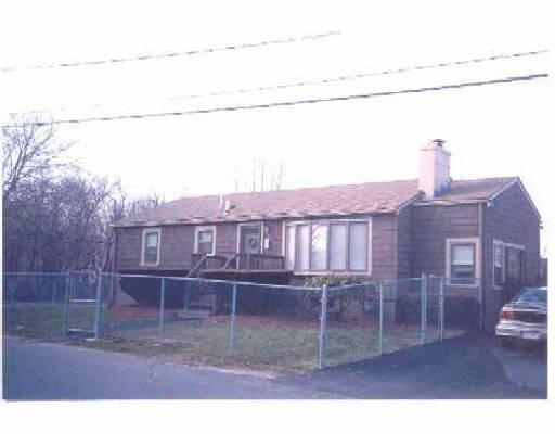 2 Cherry Hill Rd, Gloucester, MA 01930 photo 1