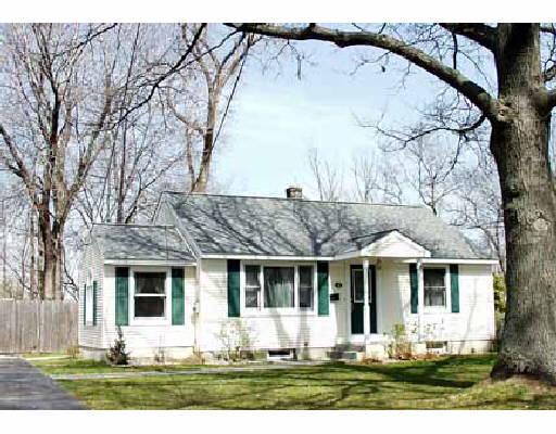 20 Kenway Dr, Springfield, MA 01104 photo 1