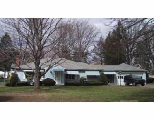112 Cunningham St, Springfield, MA 01107 photo 1