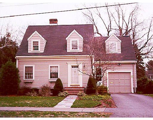 112 Hoover Rd, Needham, MA 02494 photo 1