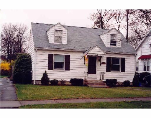 216 Prentice St, Springfield, MA 01104 photo 1