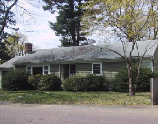 4 Hidden Rd, Beverly, MA 01915 photo 1