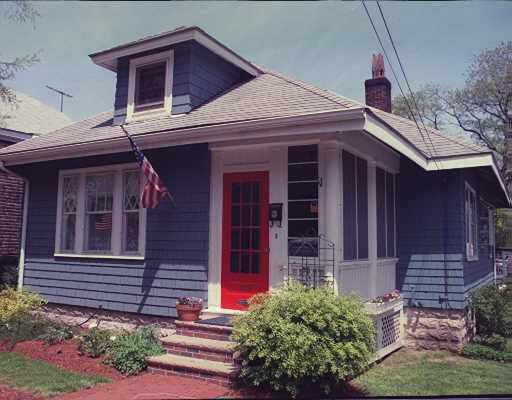 279 Maple St, Danvers, MA 01923 photo 1