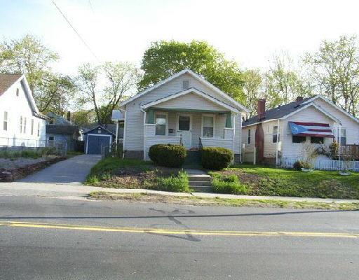 1408 Bay St, Springfield, MA 01109 photo 1