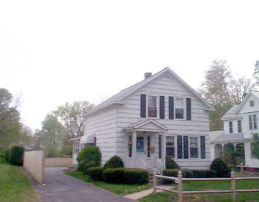 66 Maple St, Easthampton, MA 01027 photo 1