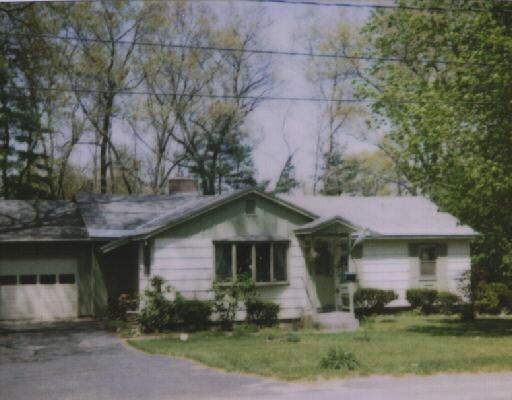 9 Coed Dr, Easthampton, MA 01027 photo 1
