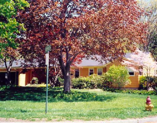 33 Dick Dr, Worcester, MA 01609 photo 1