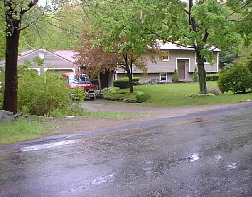 154 Hartness Rd, Sutton, MA 01590 photo 1