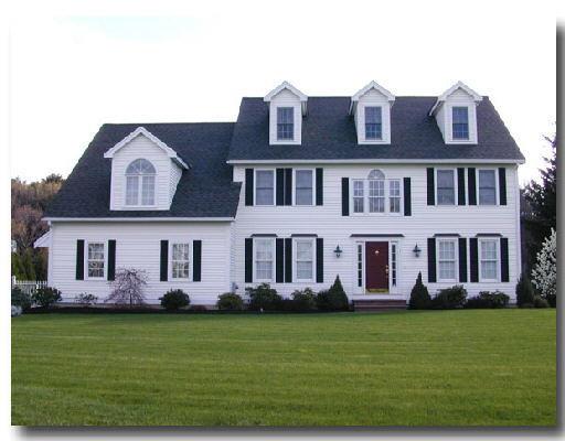 40 North St, Danvers, MA 01923 photo 1