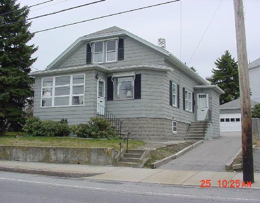 786 Bay St, Fall River, MA 02724 photo 1
