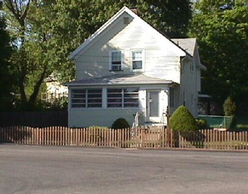 217 Union St, Millis, MA 02054 photo 1