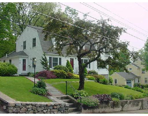 60 Hoover Rd, Needham, MA 02492 photo 1