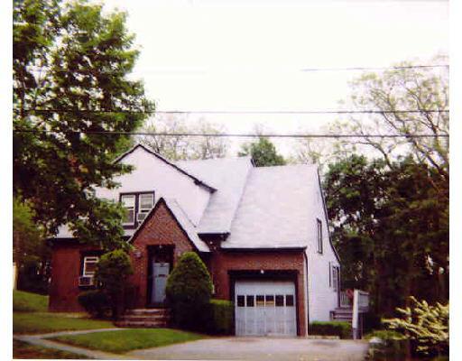 22 Zenith Dr, Worcester, MA 01602 photo 1