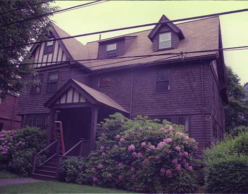 30 Griggs Rd, Brookline, MA 02446 photo 1