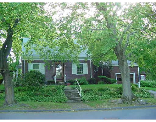 8 Marsh Ave, Worcester, MA 01605 photo 1