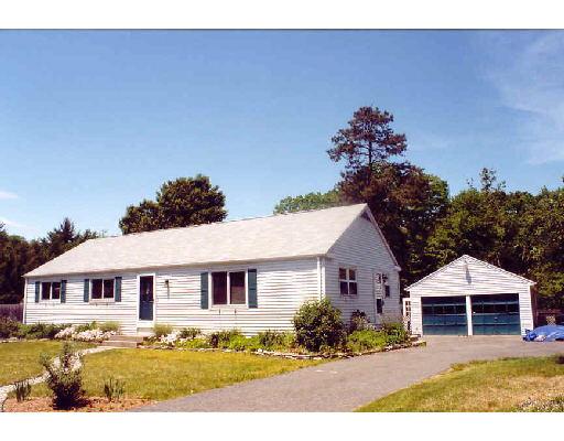 185 Slumber Ln, Springfield, MA 01128 photo 1