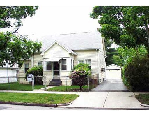 107 Dana St, Springfield, MA 01104 photo 1