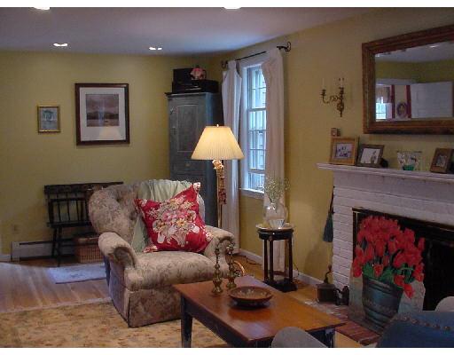 69 Bel Air, Hingham, MA 02043 photo 3
